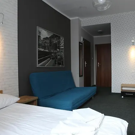 Sunny Hotel 3*